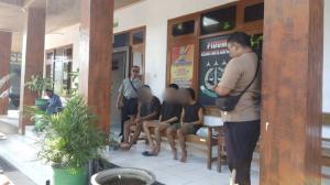 Polsek kota Lama Limpahkan Tiga Tersangka Kasus Pencurian ke Jaksa