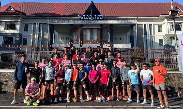 Anggota Komunitas Ruteng Runners 