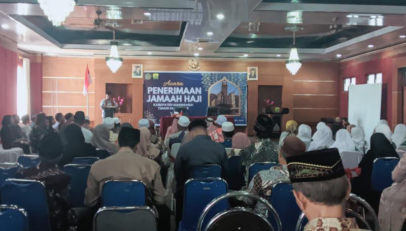 Penerimaan Jemaah Haji Kabupaten Manggarai Tahun 1446H/2025M 