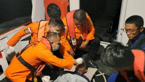 Hari Kedua Pencarian Berjalan Sukses, Juragan KM Naila Ditemukan Selamat oleh Nelayan Buton