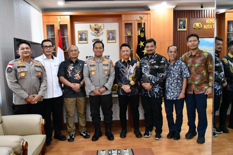 GM PT PLN UIP Nusra Bahas Soal Geothermal Dan Energi Surya Bersama Kapolda NTT