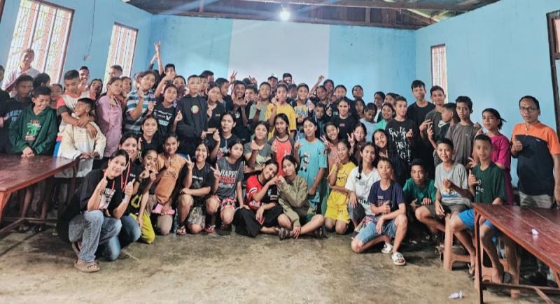 Cegah Stunting, Mahasiswa KKN UNIKA Ruteng Edukasi Remaja Ponggeok