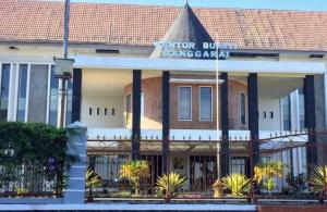 Bupati Manggarai Keluarkan Imbauan Waspada Bencana Akibat Cuaca Ekstrem