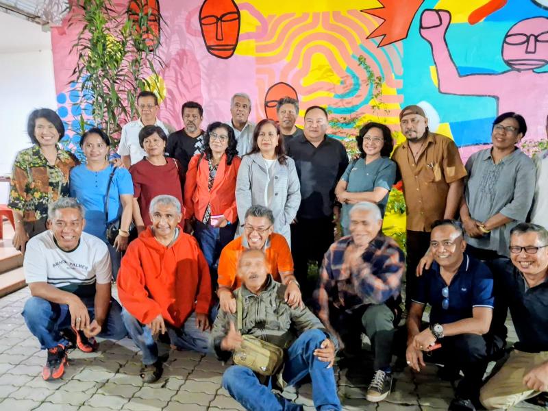 IKA SMANSA 87 Gandeng YFMG Gelar Karya Bakti di Kampung Maumolo-TTU