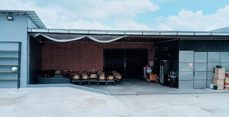 Warga Keluhkan Aktivitas Billiard & Cafe di Ruteng : Musik Bising hingga Dugaan Praktik Perjudian