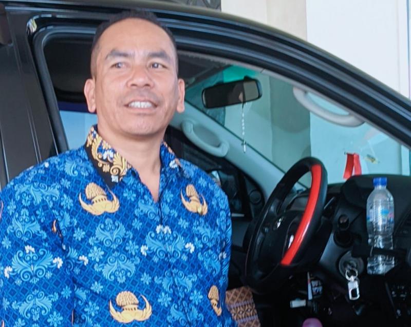  Kisah Inspiratif Fransiskus Jemparut, Dari Setir Taksi Jadi Sopir Bupati dan Kini PPPK