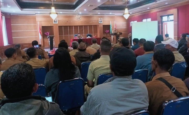 Sekda Manggarai Tegaskan: Camat Wajib Tinggal di Wilayah Tugas, Bukan di Kota