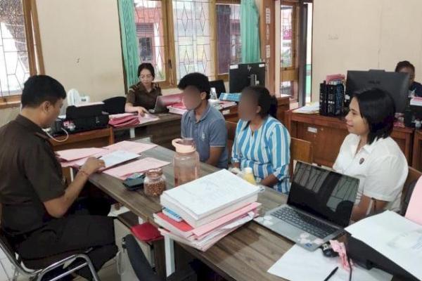  Polresta Kupang Serahkan Tersangka Kasus Persetubuhan Anak ke Jaksa