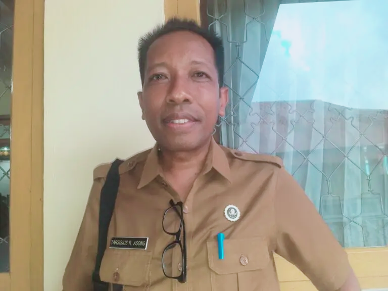 Capaian PBB Reok Barat Baru 59 Persen, Camat Targetkan Tuntas 15 Desember