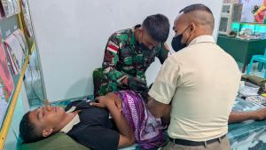 Peringati HUT ke-80 Armed, Satgas Yonarmed 12 Kostrad Gelar Khitanan Massal 