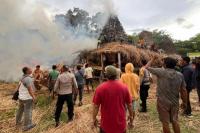 28 Rumah Adat di Lamboya-Sumba Barat Ludes Terbakar, Ratusan Warga Kehilangan Tempat Tinggal