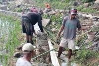 Proyek Irigasi Wae Sanjong Diduga Gunakan Material Ilegal, Aparat Kepolisian Diminta Turun Tangan