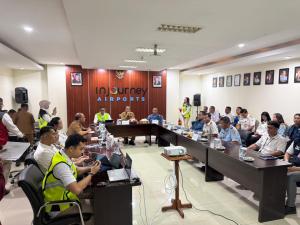 Jelang Pembukaan Rute Kupang Darwin, Gubernur NTT Cek Kesiapan Bandara El Tari 