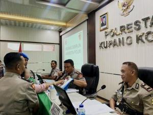 Terbukti Tidak Disiplin, Lima Anggota Polresta Kupang Diberi Sanksi 