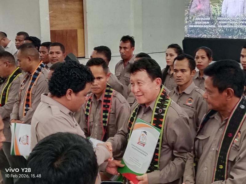 Dukung Asta Cita Prabowo, dr. Weng Pimpin Gerakan Tani Merdeka di Manggarai Barat