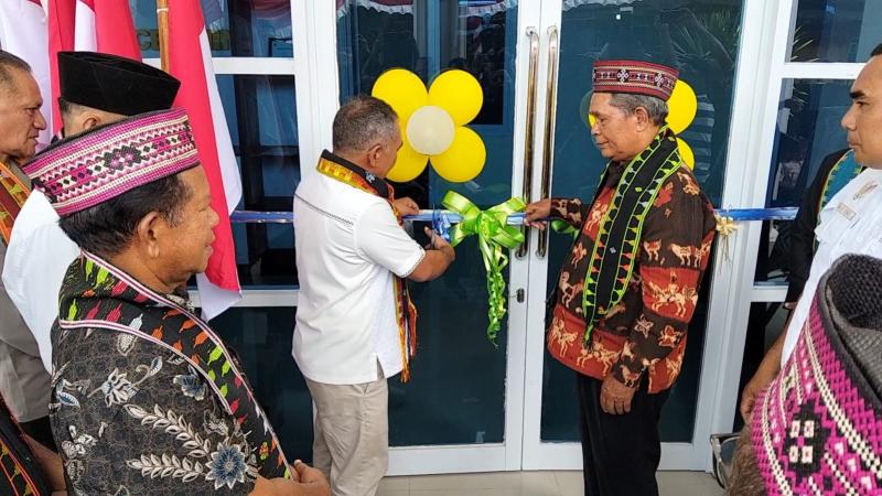 Tunaikan komitmen Politik, Kades Batu Cermin Resmikan Gedung Kantor Baru