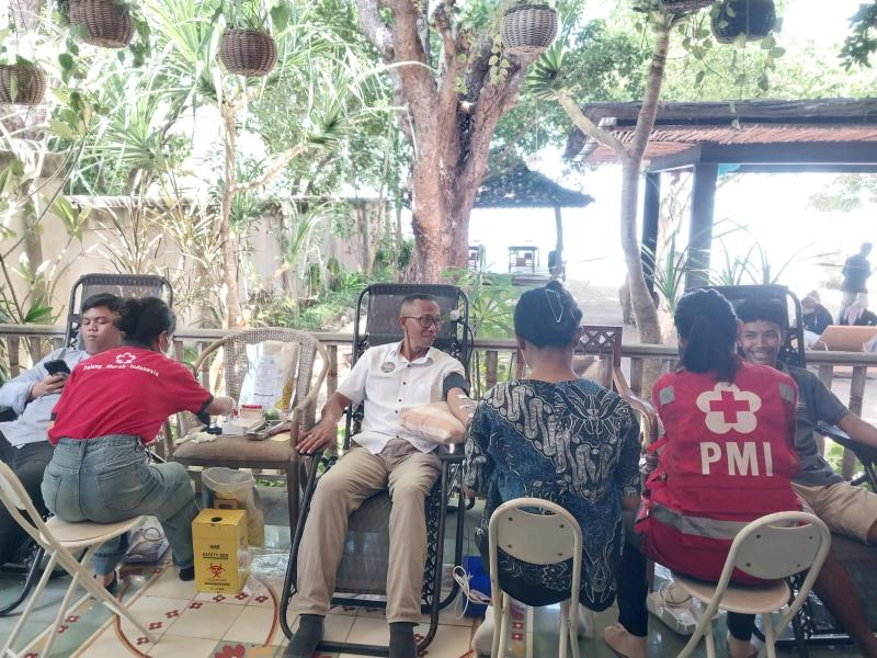 Kolaborasi Plataran Komodo Resort & Spa dan RRI Labuan Bajo Perkuat Ketersediaan Darah di Mabar