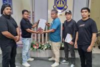 Tujuh  Warga China & Uzbekistan yang Diamankan di Rote Diserahkan ke Imigrasi Kupang