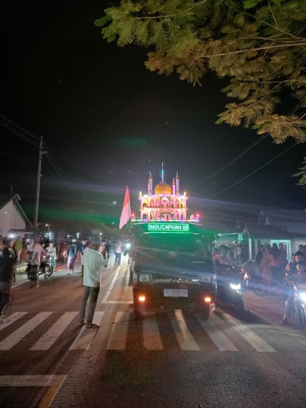 Cahaya Obor dan Semangat Persaudaraan: Pawai Takbiran Idul Fitri 1447 H di Golo Mori