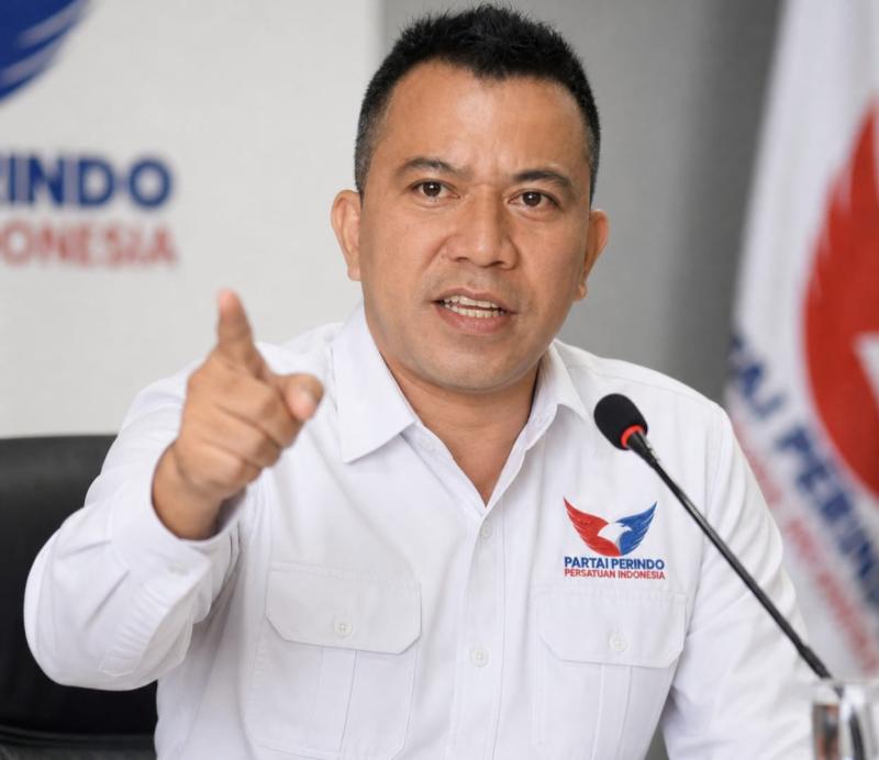 Anggota DPRD Kabupaten Manggarai Barat sekaligus Ketua DPD Partai Perindo Manggarai Barat, Hasanudin. 