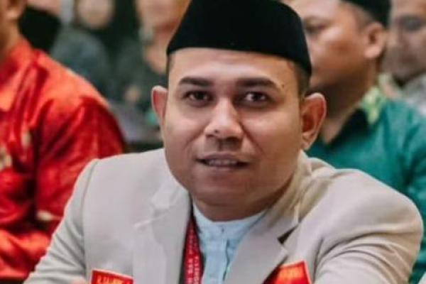  Sekretaris Pemuda Muhammdiyah NTT, Rahmat Taufik 