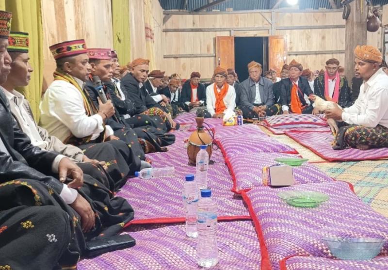 Revitalisasi 92 Mbaru Gendang Berbuah Nyata, Ritus Adat We`e Kembali Hidup di Manggarai