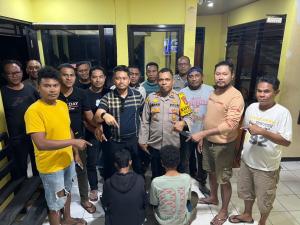 Polisi mengamankan dua remaja pelaku pelemparan 