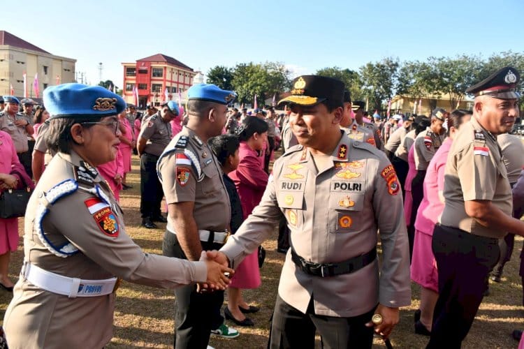  1.064 Anggota & ASN di Polda NTT Naik Pangkat