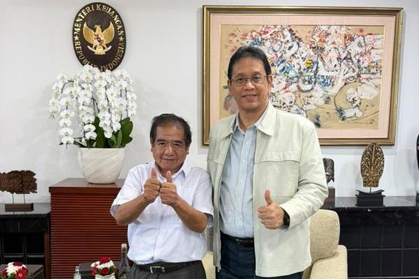 Menteri Keuangan RI, Purbaya Yudi Sadewa menerima kunjungan Ketua YPTB Ferdi Tanoni di ruang kerjanya, Kamis (9/7/2026). 