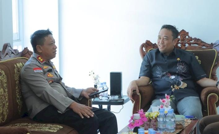Kapolres Alor  AKBP Nur Azhari saat bersilaturahmi ke Kejaksaan Negeri Kalabahi-Alor 