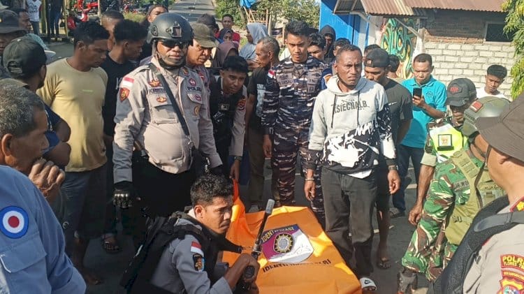 Polres Flores Timur bersama jajaran Polda Nusa Tenggara Timur (NTT) terus mengedepankan pendekatan humanis dan kearifan lokal dalam meredam konflik yang terjadi di wilayah perbatasan Dusun Bele, Desa Waiburak, dan Dusun Lewonara, Desa Narasaosina, Kecamatan Adonara Timur, Kabupaten Flores Timur. 