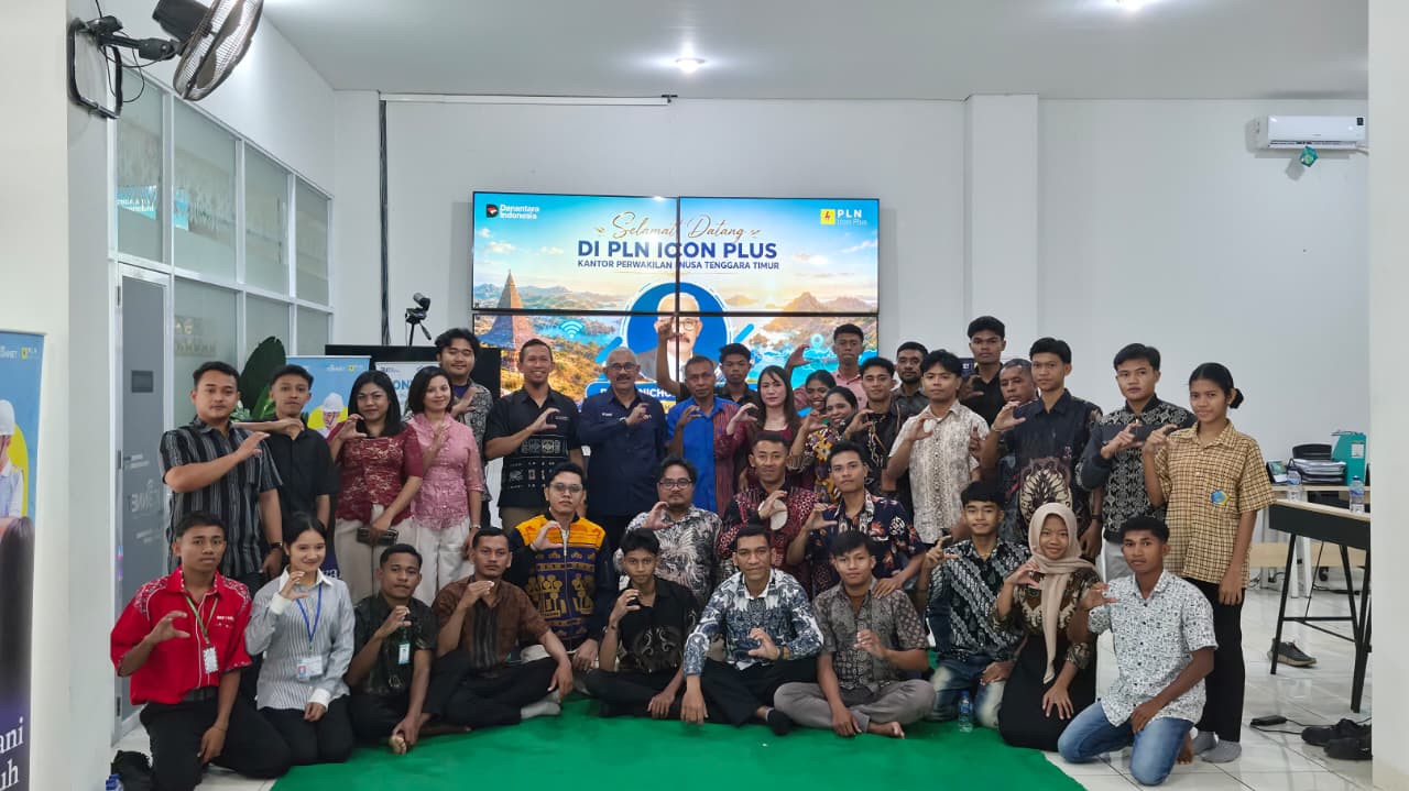 Komisaris PT PLN Icon Plus, Nicholay Aprilindo  saat kunjungan kerja ke Kupang-NTT melakukan pertemuan bersama bersama Pimpinan dan Karyawan PT PLN Icon Plus Perwakilan NTT di Kupang, Jumat (24/7/2026). 