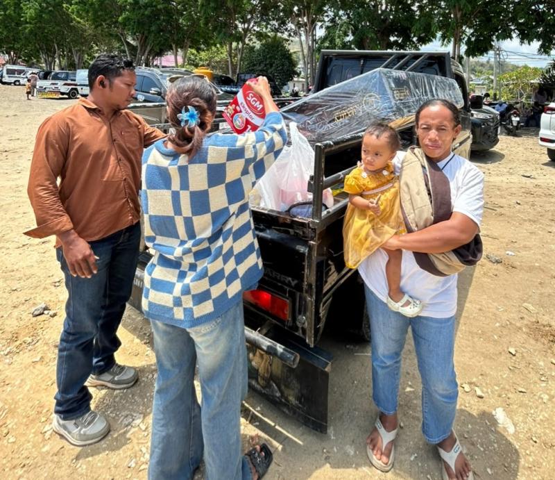 YPCI Salurkan Bantuan Logistik untuk Keluarga Fransiskus Xaverius Boi di Manggarai Barat